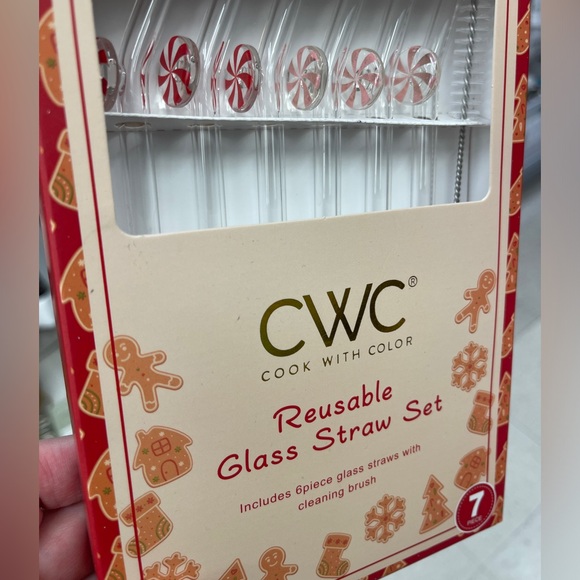Pink Christmas Peppermint Reusable Glass Straw Set of 6 & Cleaning Brush NWT - Picture 2 of 4
